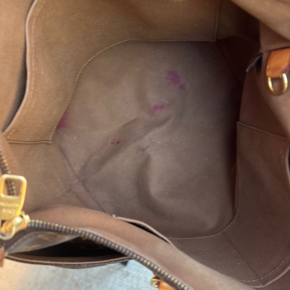 Beautiful, Authentic Louis Vuitton Monogram Totally MM Tote Bag - Picture 8 of 11